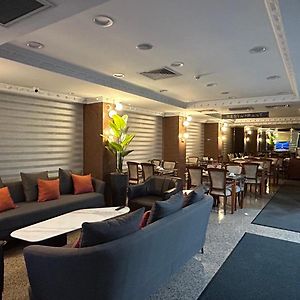 Bayrampasa Grand Hotel Seferoglu